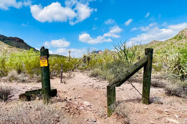 $599,000 | 0 North Idaho Road, Unit 6, Apache Junction, AZ 85119