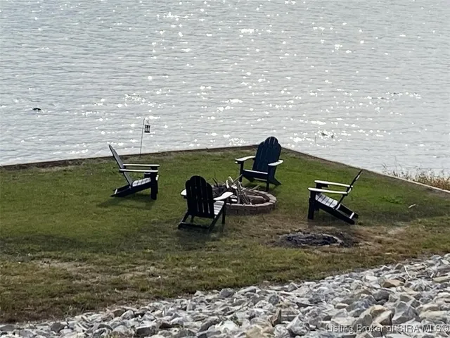 $149,900 | 5101-5103 Stoneview Drive, Charlestown, IN 47111