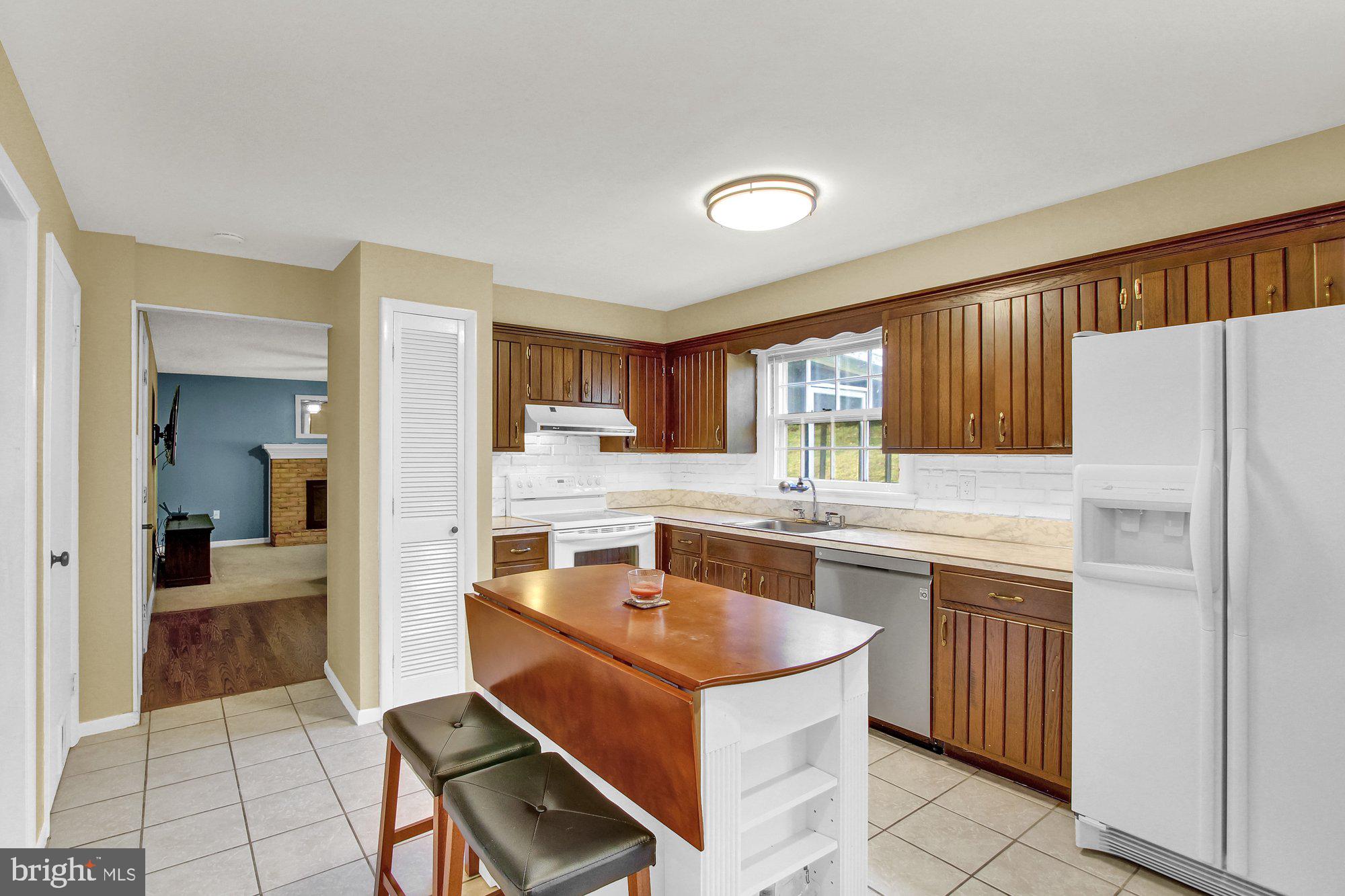 508 Colony Road Camp Hill, PA 17011 - Photo 8 of 26 Gallery Image 8