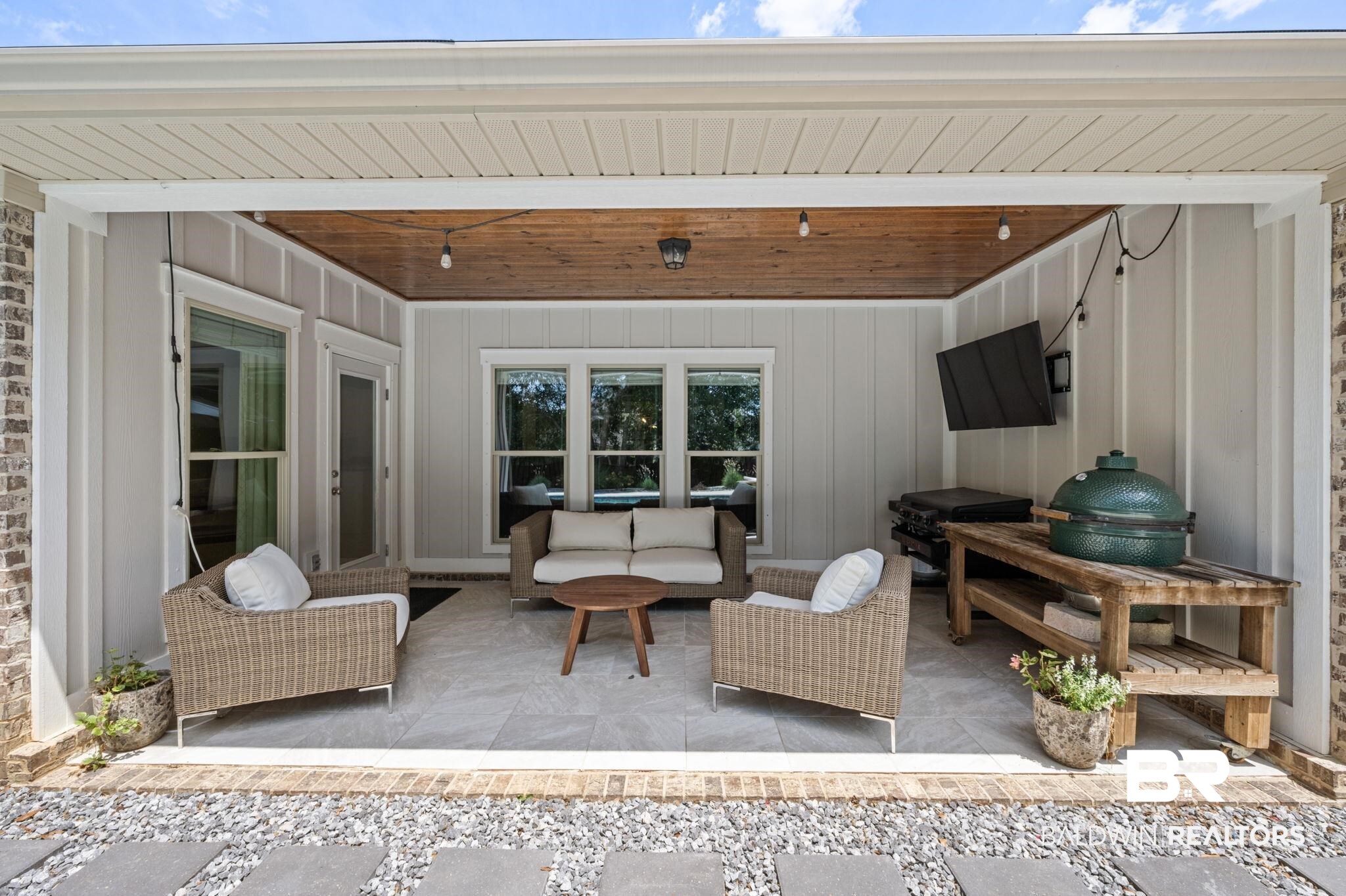 19473 Thompson Hall Road Fairhope, AL 36532 - Photo 4 of 48