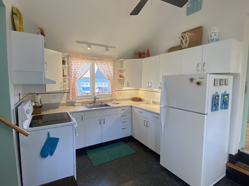 0 Dodds, Unit 2 Rockport, MA 01966 - Photo 3 of 14