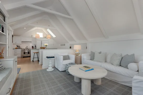 $4,995,000 | 6 Sandsbury Road, Nantucket, MA 02554