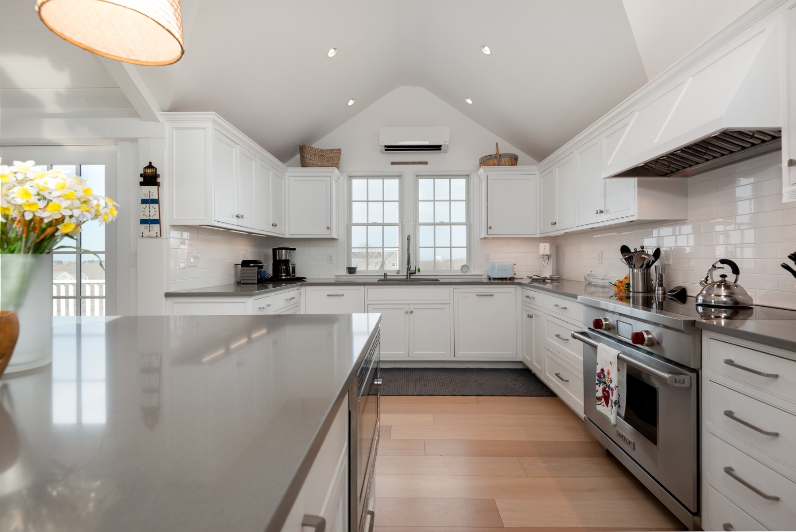 6 Sandsbury Road Nantucket, MA 02554 - Photo 34 of 44