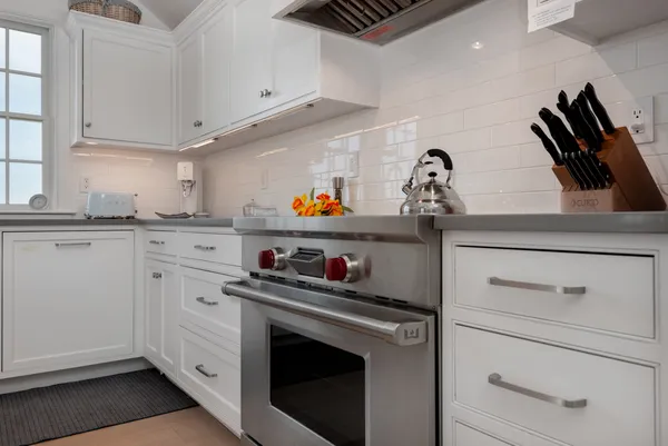 $4,995,000 | 6 Sandsbury Road, Nantucket, MA 02554