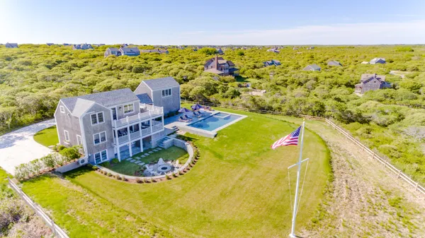 $4,995,000 | 6 Sandsbury Road, Nantucket, MA 02554