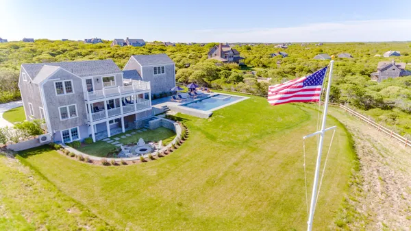 $4,995,000 | 6 Sandsbury Road, Nantucket, MA 02554