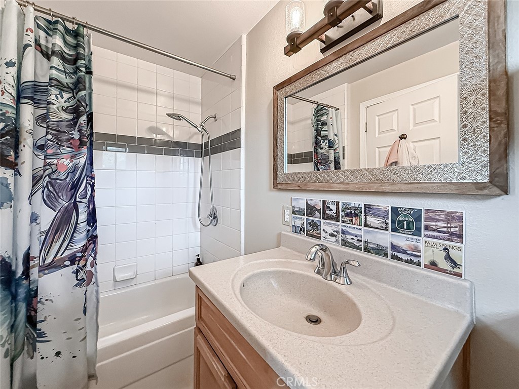 1059 Alta Vista Road Simi Valley, CA 93063 - Photo 15 of 30