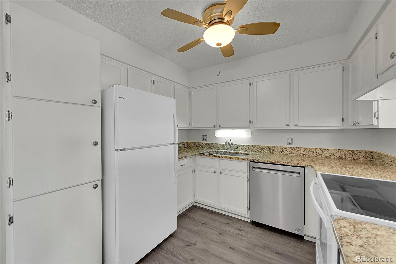 10251 West 44th Avenue, Unit 8206 Wheat Ridge, CO 80033 - Photo 10 of 29