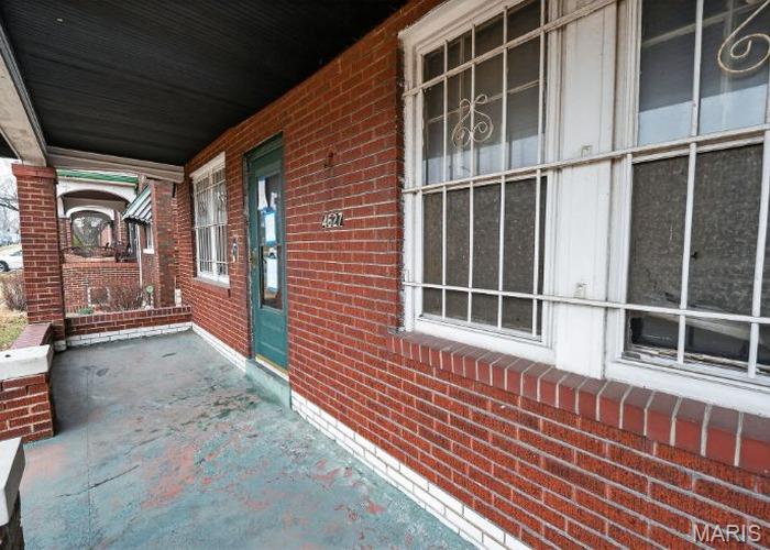 4627 Korte Avenue St. Louis, MO 63115 - Photo 3 of 16