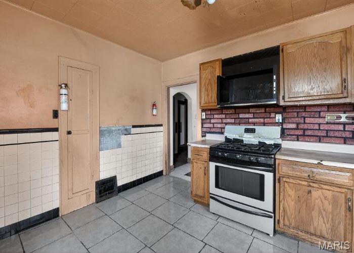 4627 Korte Avenue St. Louis, MO 63115 - Photo 9 of 16