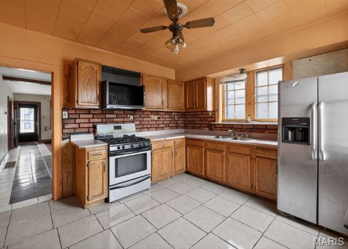 4627 Korte Avenue St. Louis, MO 63115 - Photo 10 of 16