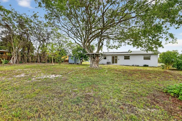 $3,000 | 291 Northwest 7th Court, Deerfield Beach, FL 33441
