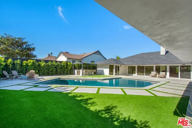 $2,299,000 | 4204 Olympiad Drive, View Park, CA 90043