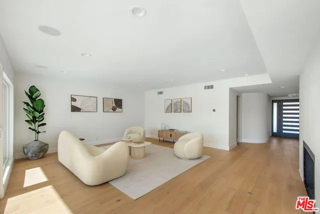 $2,299,000 | 4204 Olympiad Drive, View Park, CA 90043