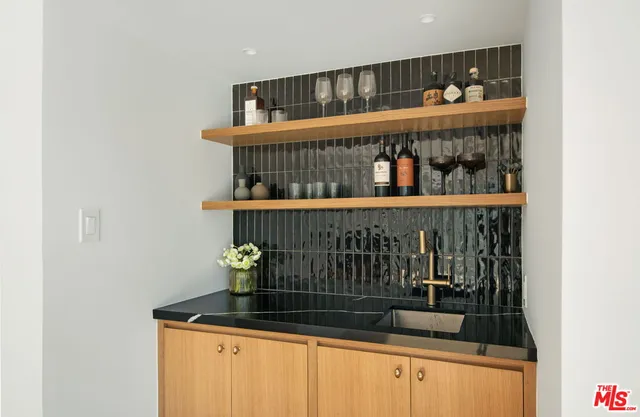 $2,299,000 | 4204 Olympiad Drive, View Park, CA 90043