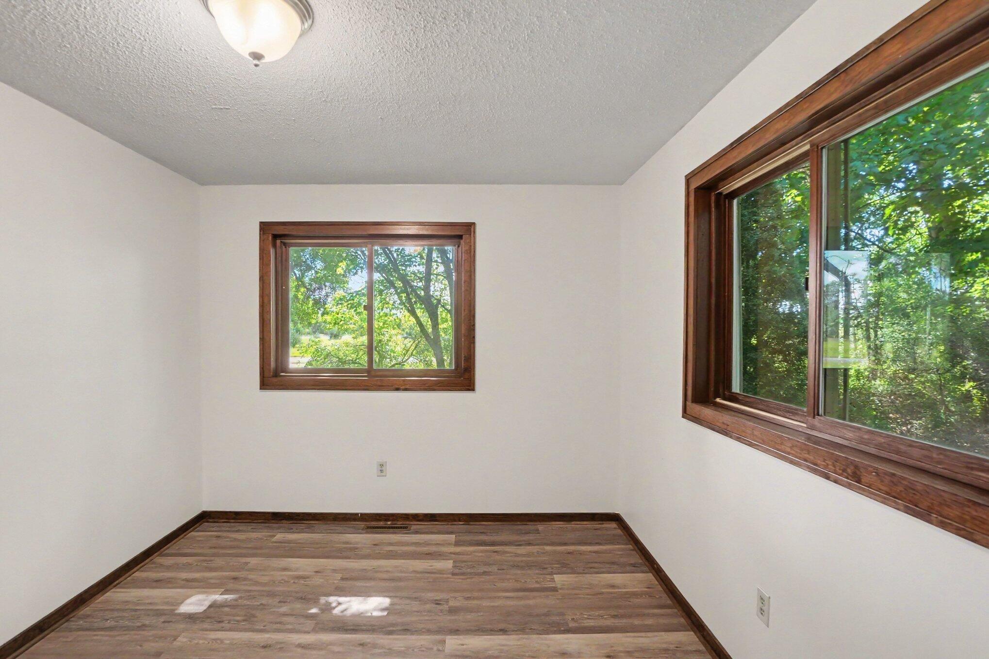 13205 120th Avenue Rodney, MI 49342 - Photo 16 of 32 016_file_9162