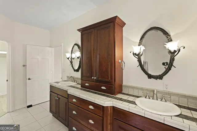 $749,000 | 1629 Eagle Neck Drive Northeast, Townsend, GA 31331