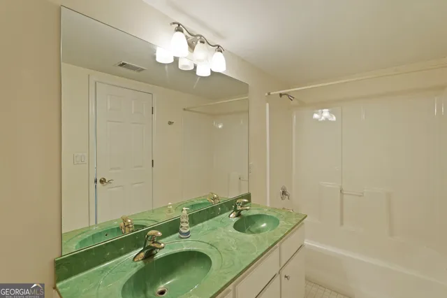 $749,000 | 1629 Eagle Neck Drive Northeast, Townsend, GA 31331