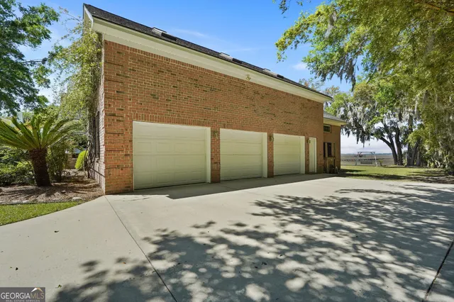 $749,000 | 1629 Eagle Neck Drive Northeast, Townsend, GA 31331