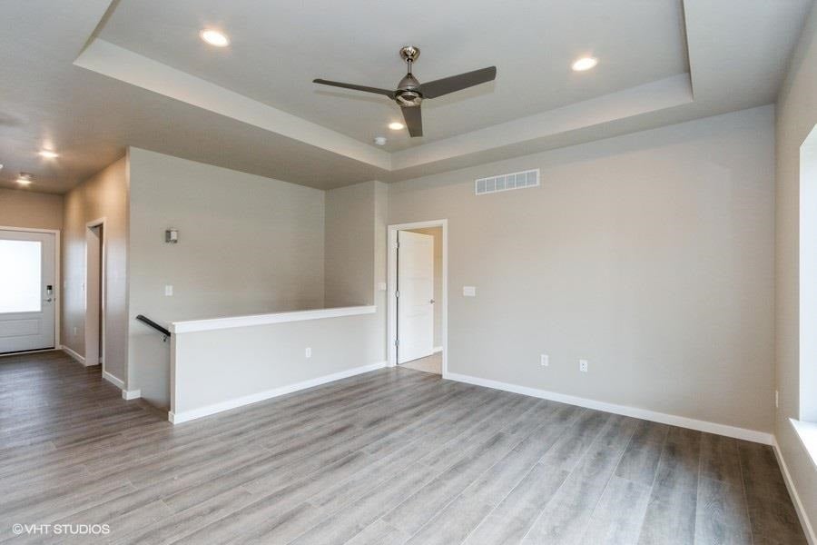 4362 Rohret Road Iowa City, IA 52246 - Photo 9 of 25 Gallery Image 9