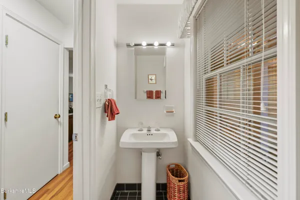 $595,000 | 1136 Barker Road, Unit 27, Pittsfield, MA 01201