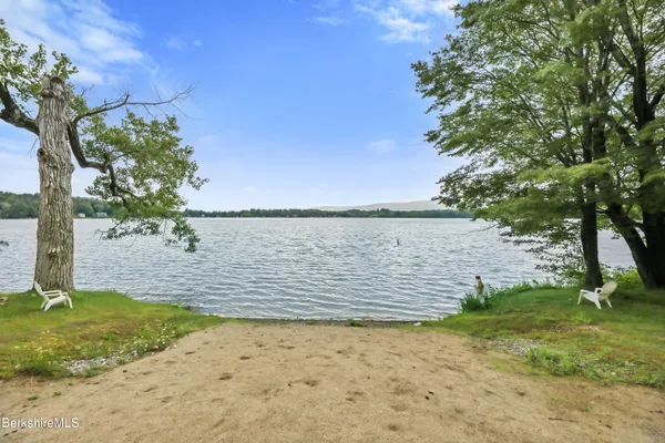 $595,000 | 1136 Barker Road, Unit 27, Pittsfield, MA 01201