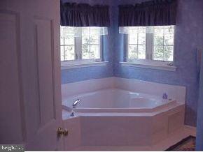 8 Timberline Road Bayville, NJ 08721 - Photo 4 of 5 Gallery Image 4