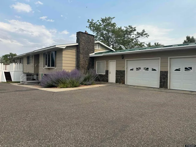 $599,000 | 130 Wilson Street, Lander, WY 82520