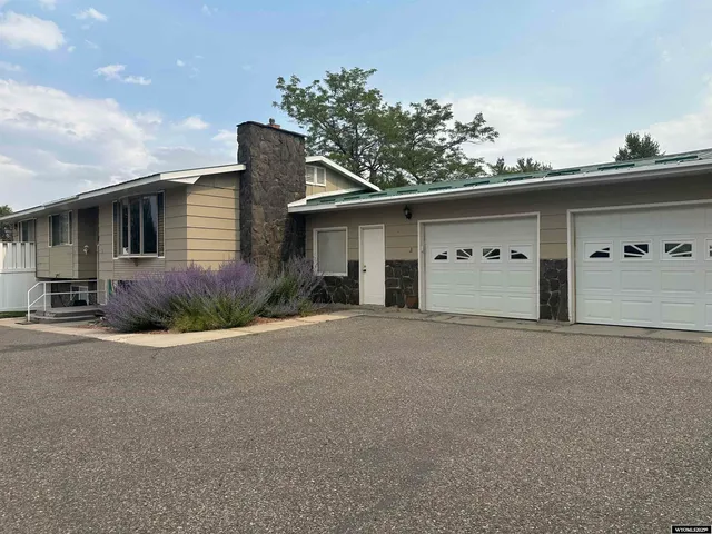$599,000 | 130 Wilson Street, Lander, WY 82520