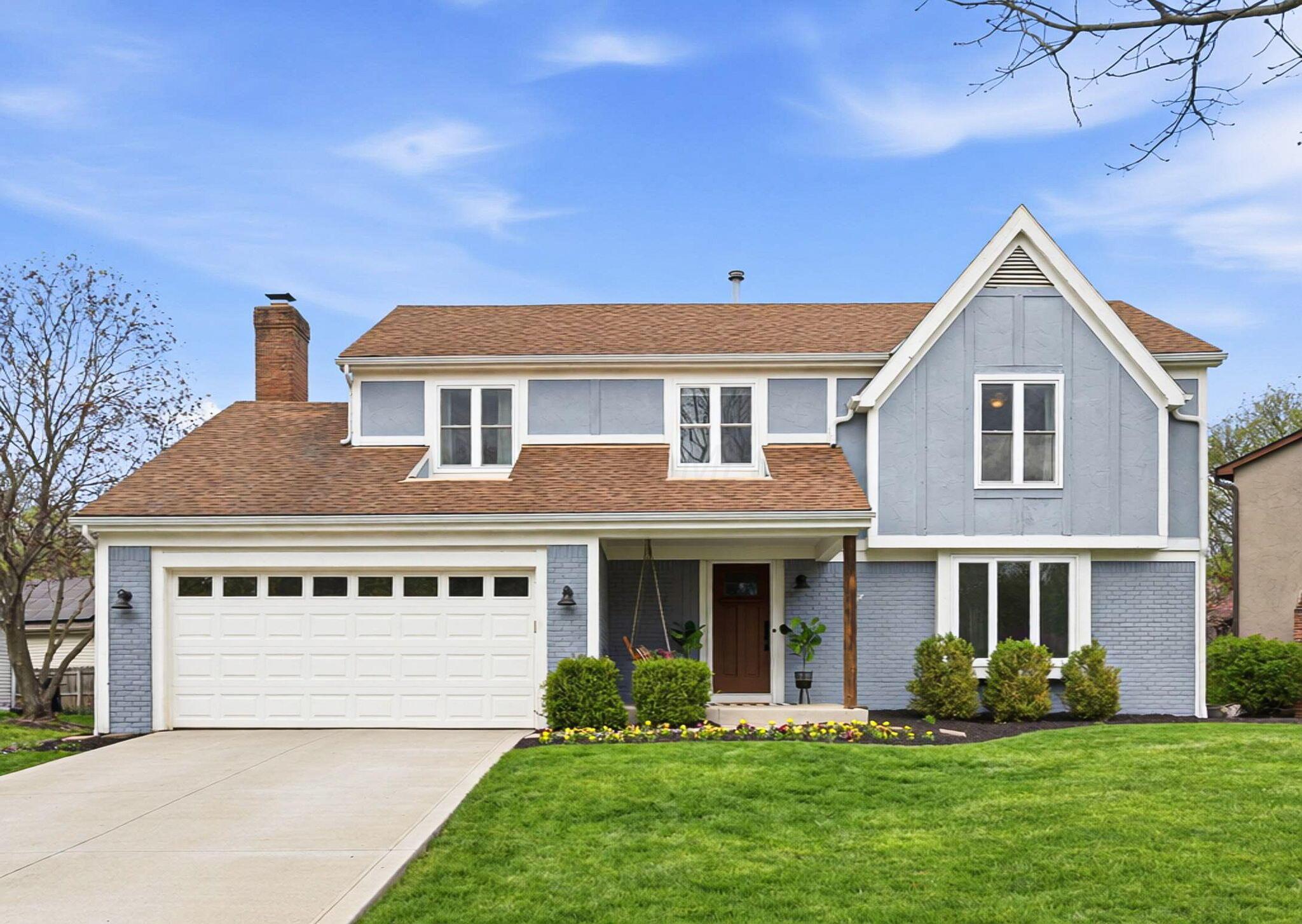 Exterior w/ front porch