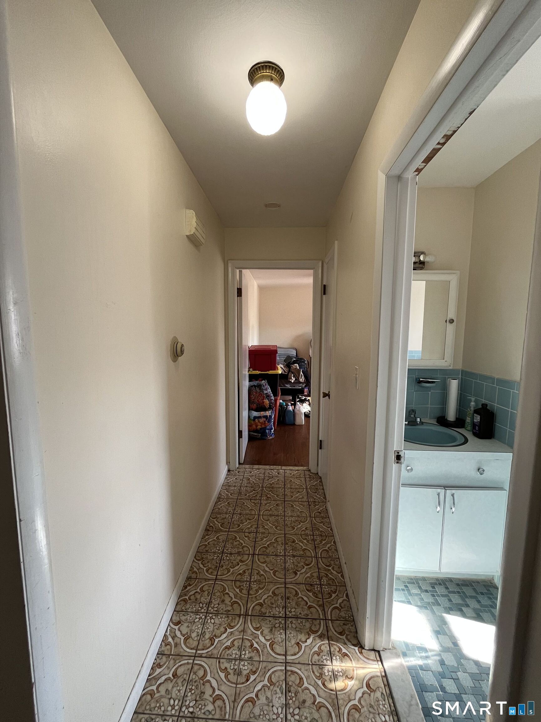 200 Robin Street, Unit 2 Bridgeport, CT 06604 - Photo 12 of 15