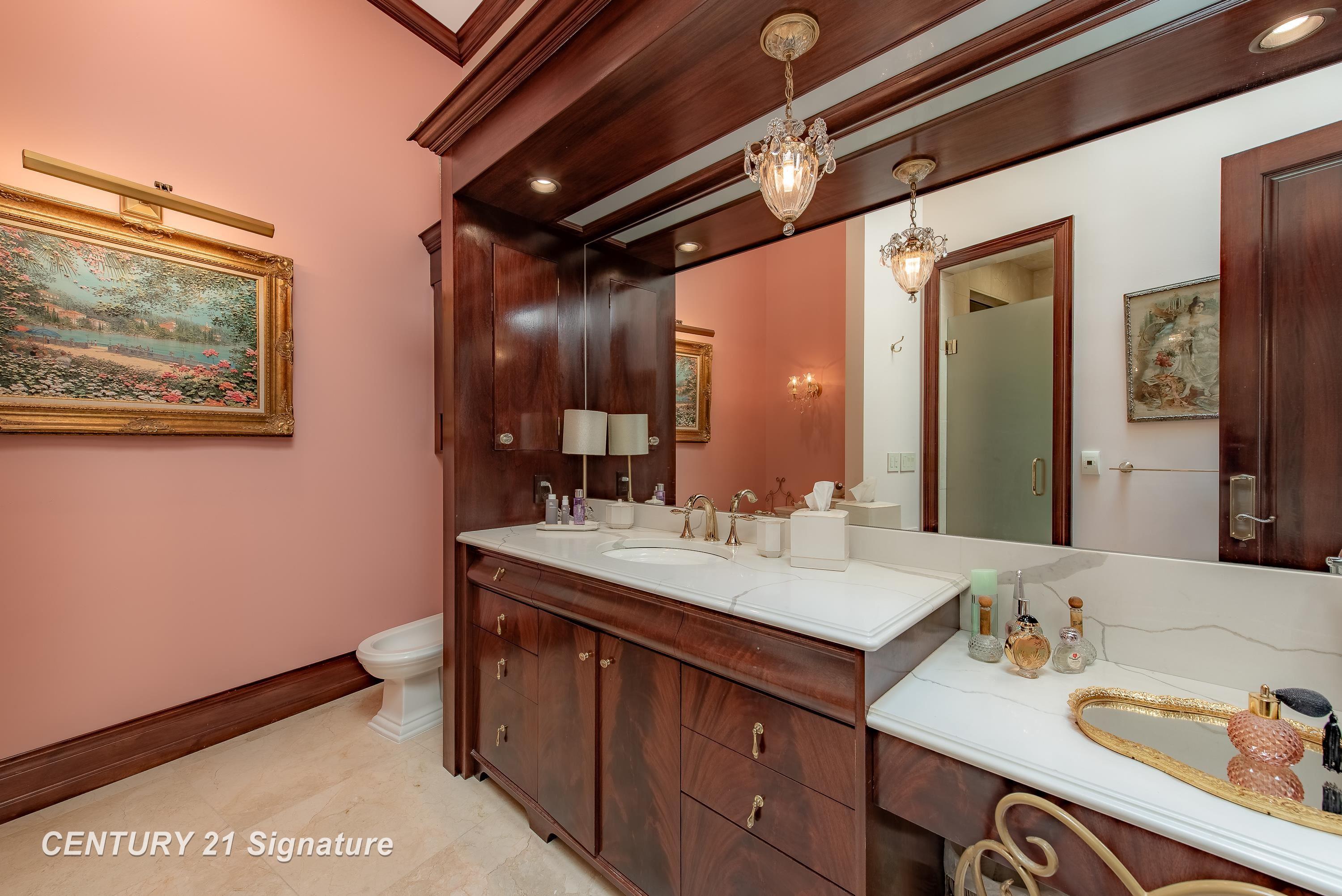 1111 North Water Street Bay City, MI 48708 - Photo 41 of 71 50213767-1bd0da86-bad0-4ea9-9daa-8478aba9b748.JPG