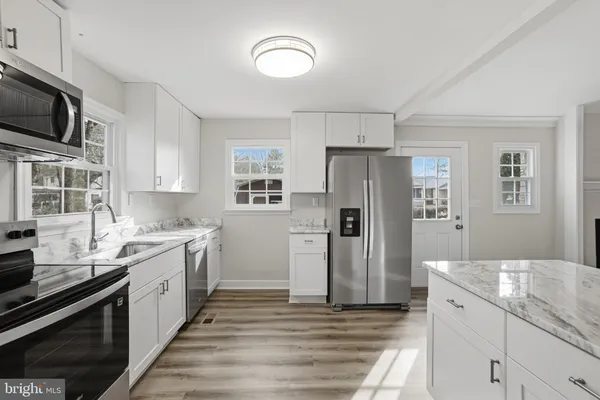 $345,000 | 192 East Banbury Road, Tappahannock, VA 22560