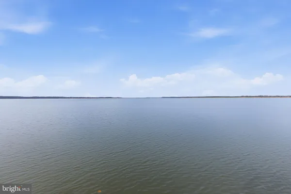 $345,000 | 192 East Banbury Road, Tappahannock, VA 22560