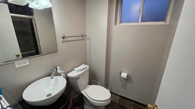 $550,000 | 887 Ingram Place, Des Plaines, IL 60016