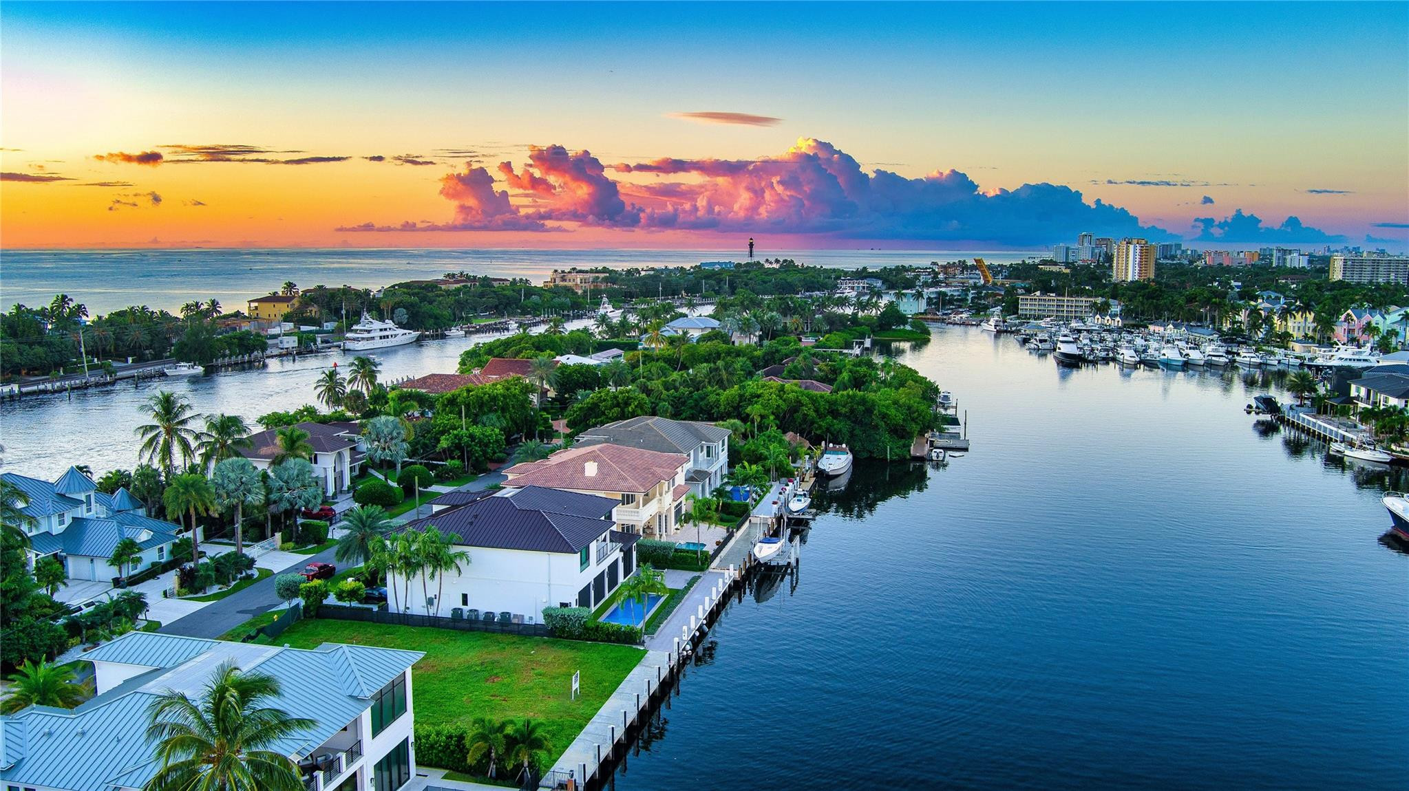 3167 Northeast 31st Avenue Lighthouse Point, FL 33064 - Photo 2 of 11 Photo 2