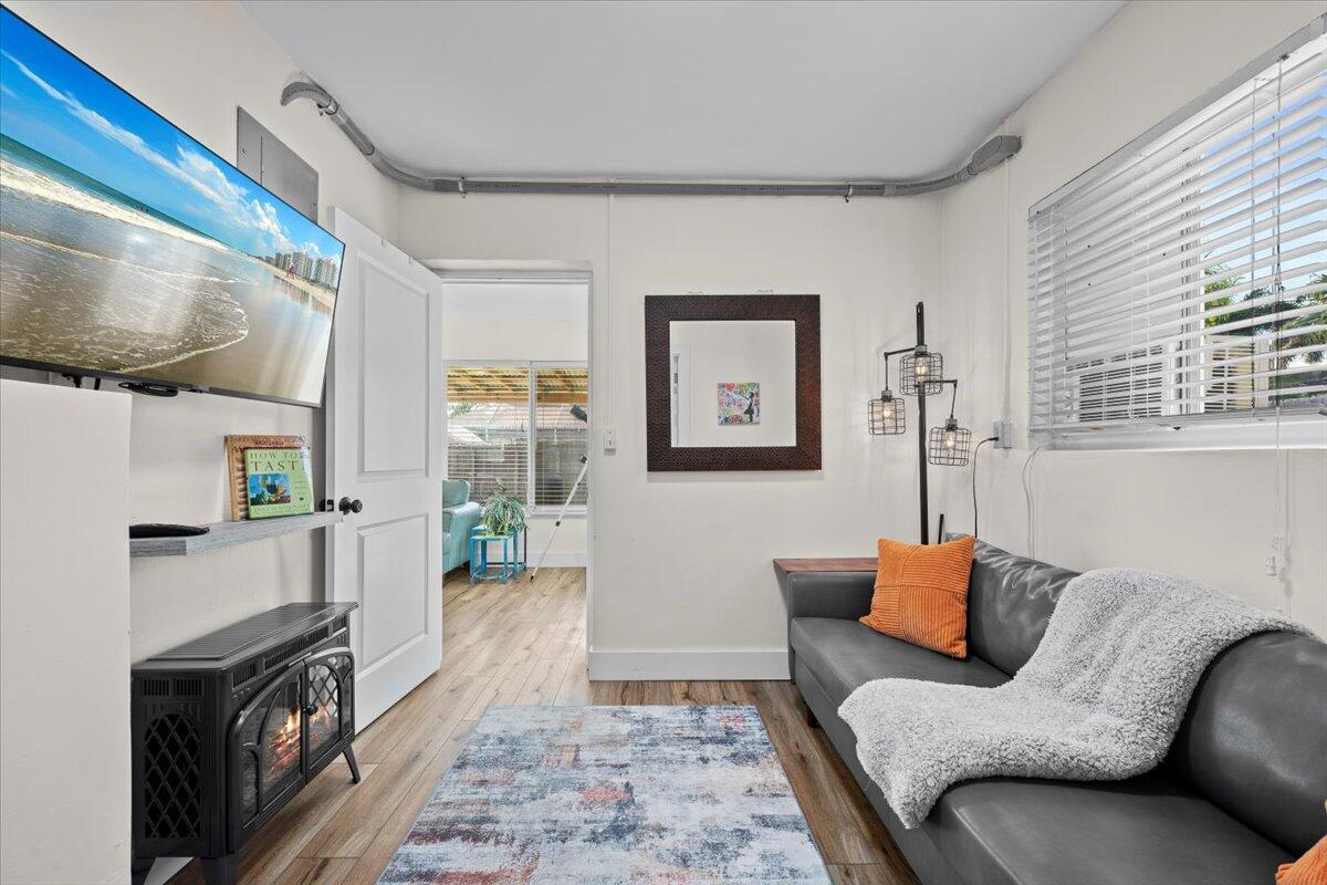 414 Northeast 26th Terrace Boca Raton, FL 33431 - Photo 14 of 27 Entertainment Room