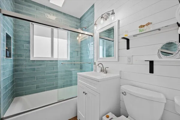 $3,500 | 414 Northeast 26th Terrace, Boca Raton, FL 33431