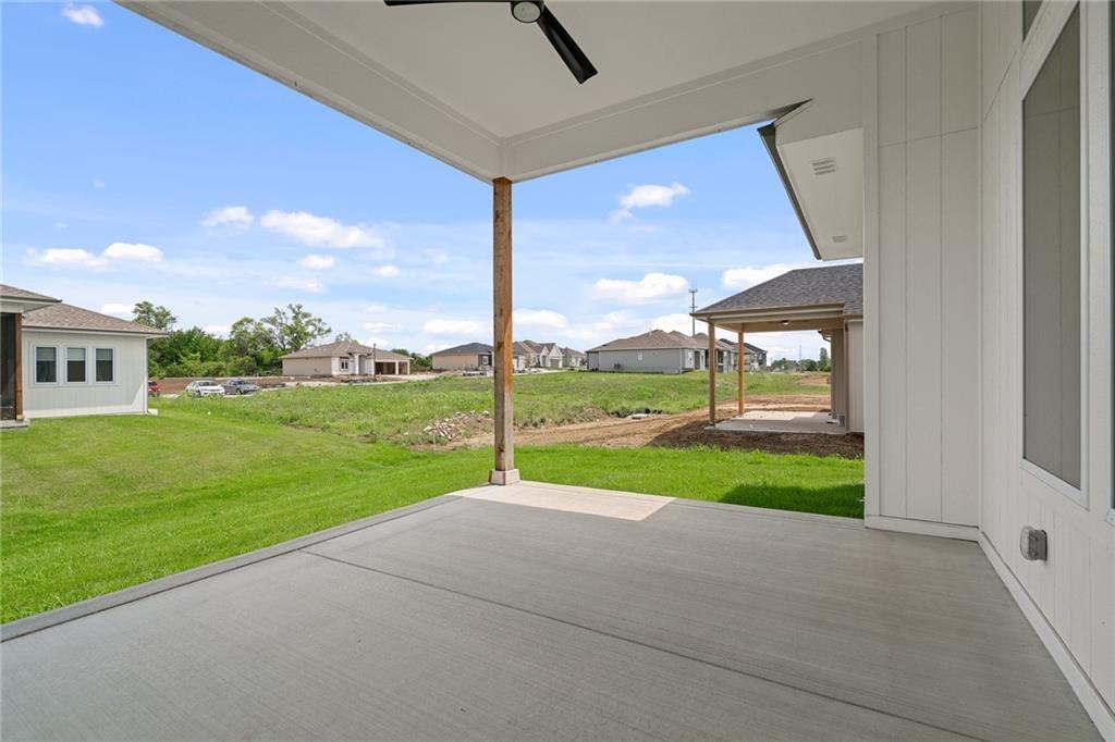 4429 Tee Box Drive Basehor, KS 66007 - Photo 63 of 74