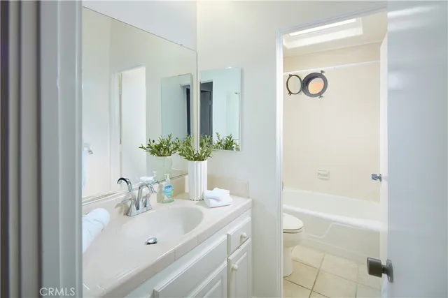 $10,995,000 | 3024 Breakers Drive, Corona del Mar, CA 92625