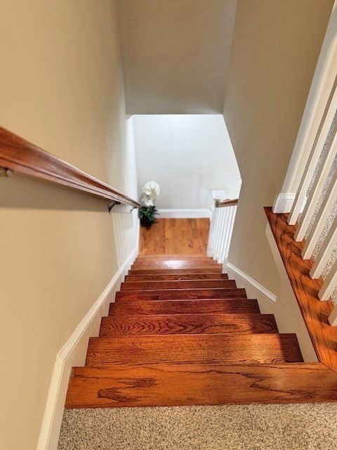 6 Nautical Way, Unit 122 Douglas, MA 01516 - Photo 19 of 42 a view of entryway