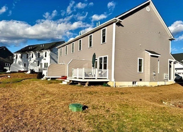 6 Nautical Way, Unit 122 Douglas, MA 01516 - Photo 2 of 42 a view of a house with a big yard