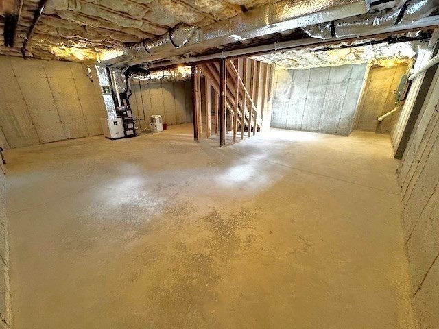 6 Nautical Way, Unit 122 Douglas, MA 01516 - Photo 35 of 42 a view of empty room with wooden floor