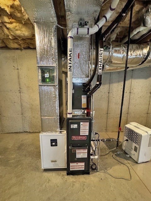 6 Nautical Way, Unit 122 Douglas, MA 01516 - Photo 37 of 42 a view of a water heater room