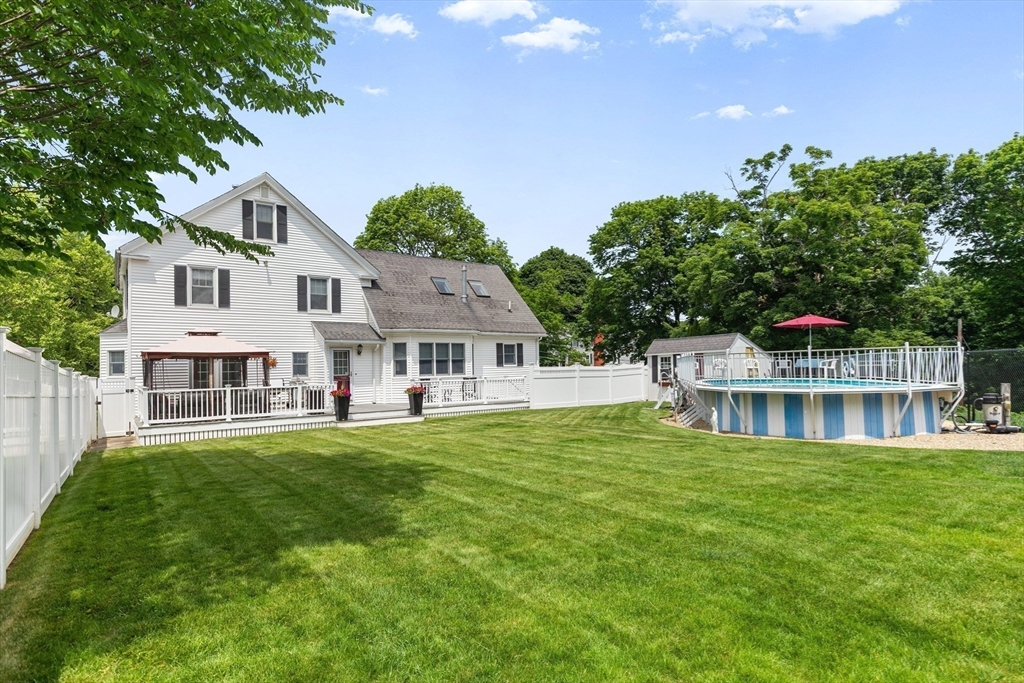 15 Garden Road Stoneham, MA 02180 - Photo 39 of 42