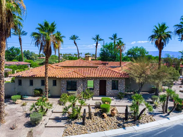 $1,949,900 | 56222 Village Drive, La Quinta, CA 92253