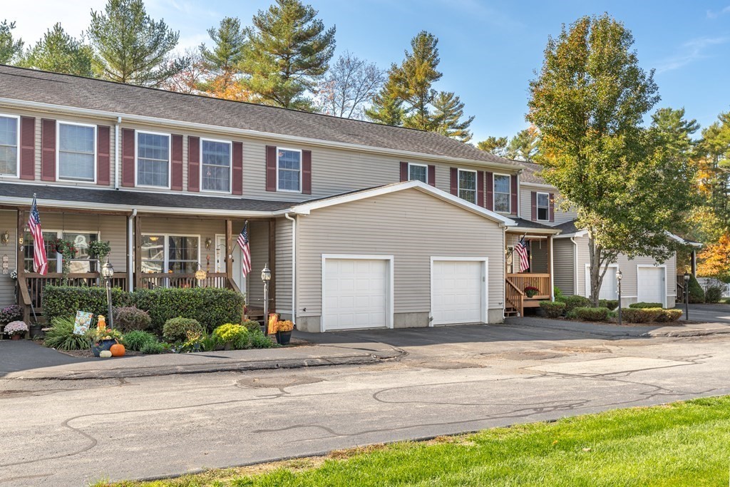 175 Leonard Street, Unit 4 Raynham, MA 02767 - Photo 4 of 36 Gallery Image 4