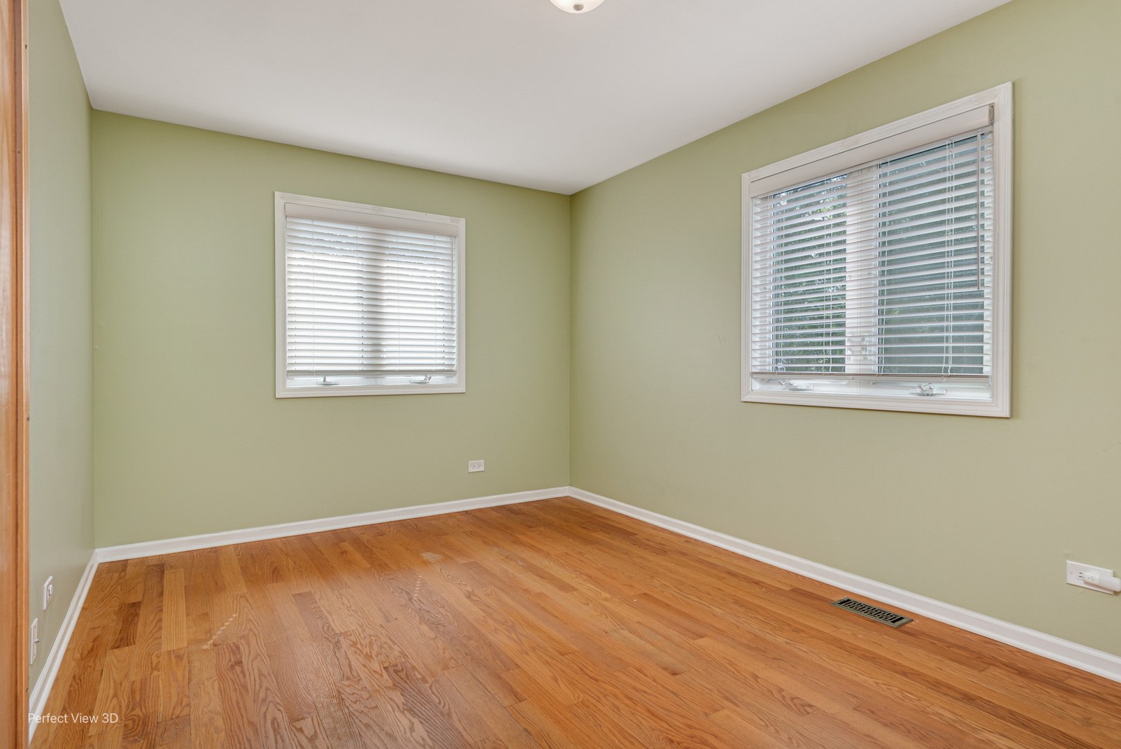 532 Inverrary Lane Deerfield, IL 60015 - Photo 8 of 23 a view of a room with wooden floor and a window