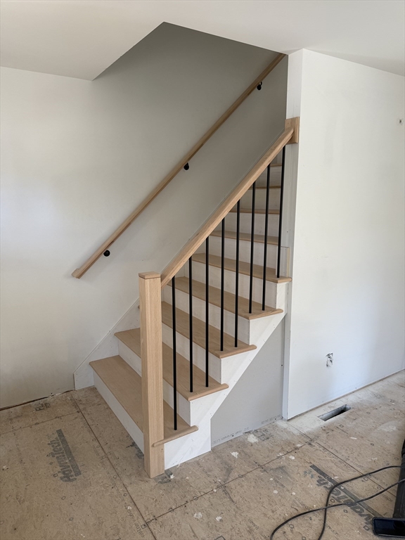 41 Deroche Circle Ludlow, MA 01056 - Photo 9 of 16 a view of entryway