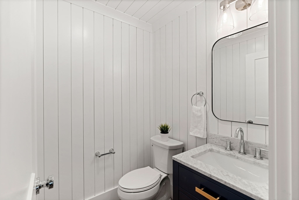 143 Derby Street, Unit 1 Salem, MA 01970 - Photo 22 of 42